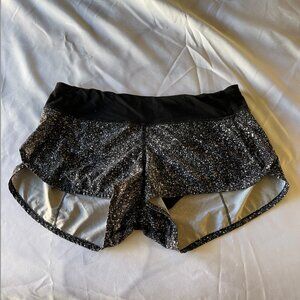 Lululemon Speed Shorts Size 6!